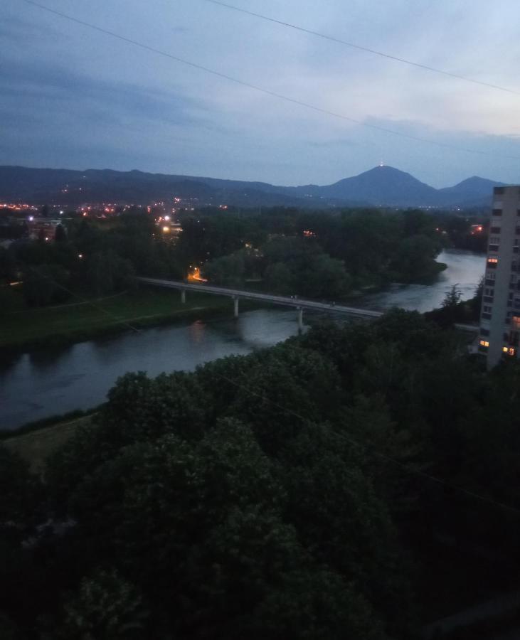 Vemiur Apartman Čačak Kültér fotó
